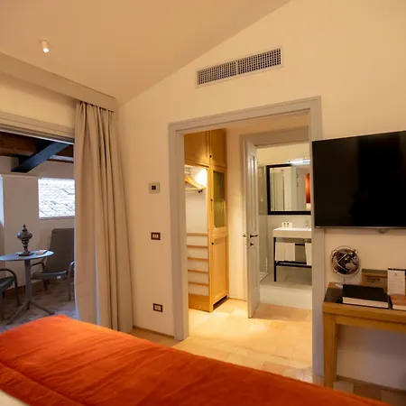 Casa Bianconi Hotel