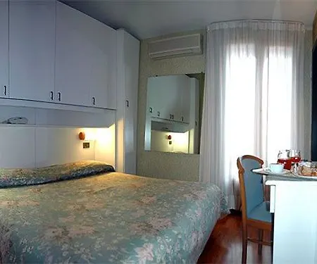Casa Bianconi Hotel 3*